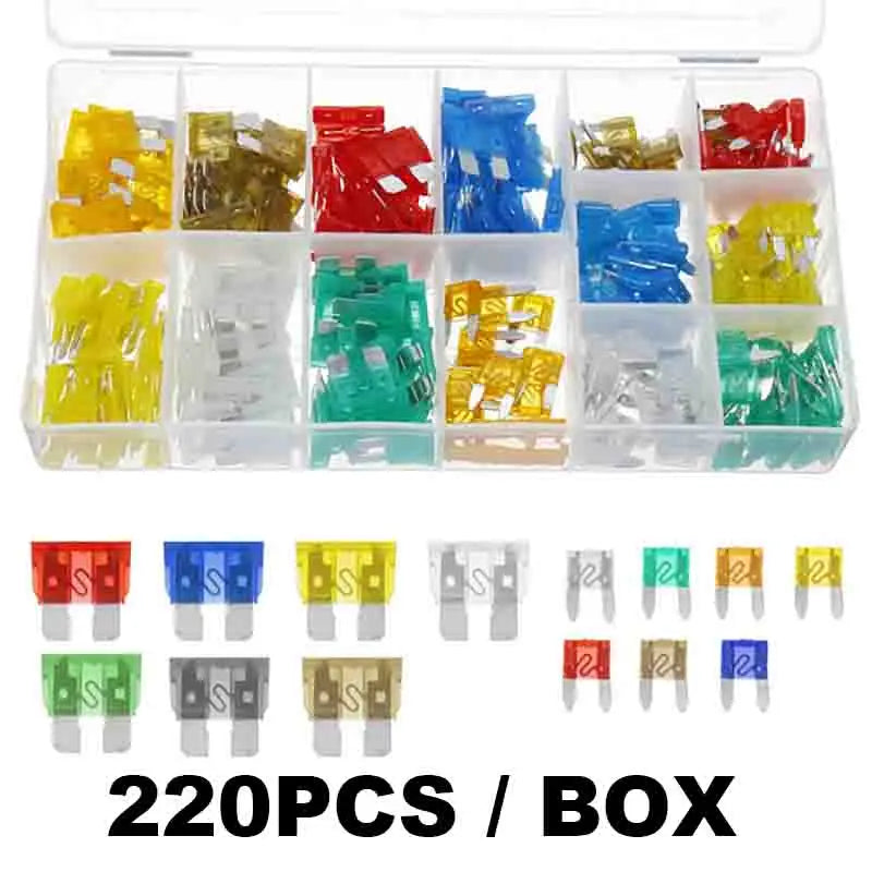 Fuse boxes come in various specifications, with 60 and 120PCS not having medium fuses, while 60PCS are packaged in bags