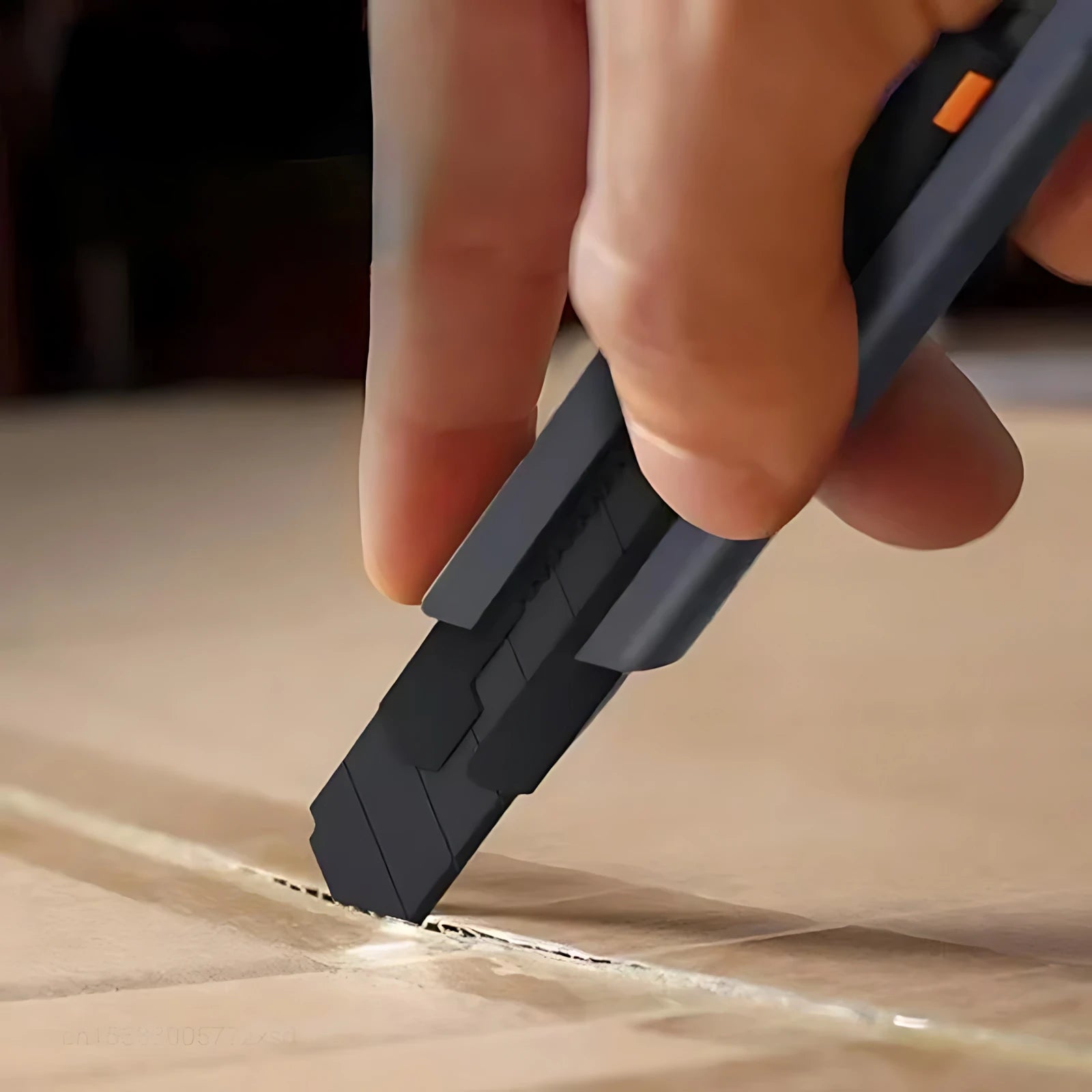 Mini Multifunction Utility Knife Carbon Steel Blade Safety Lock Stretch Pocket Professional Paper Cutter Household Manual Tool