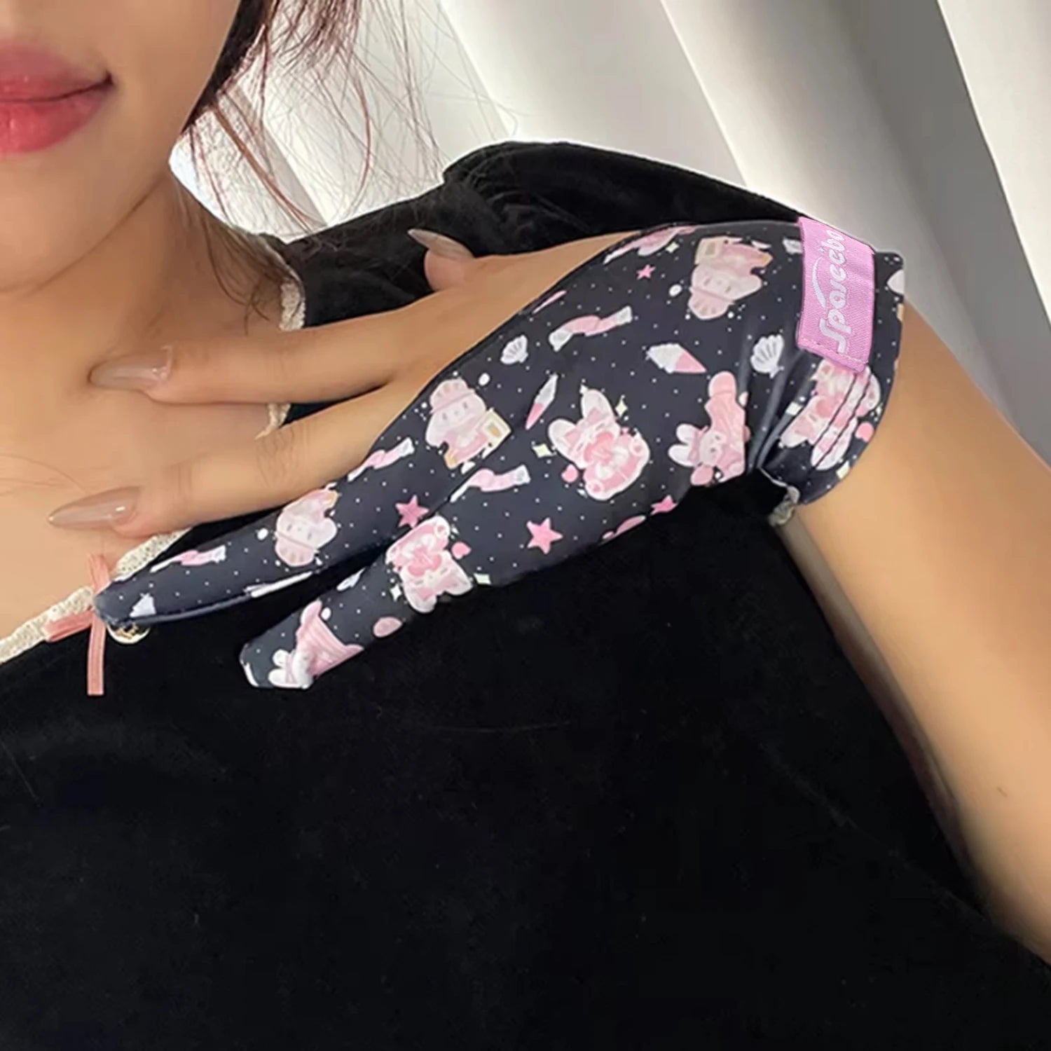 Cute Two-finger Glove for Ipad/Graphics Drawing Tablet HUION / WACOM/XP-PEN, Sweat-proof Glove for sketching Paiting Art Student