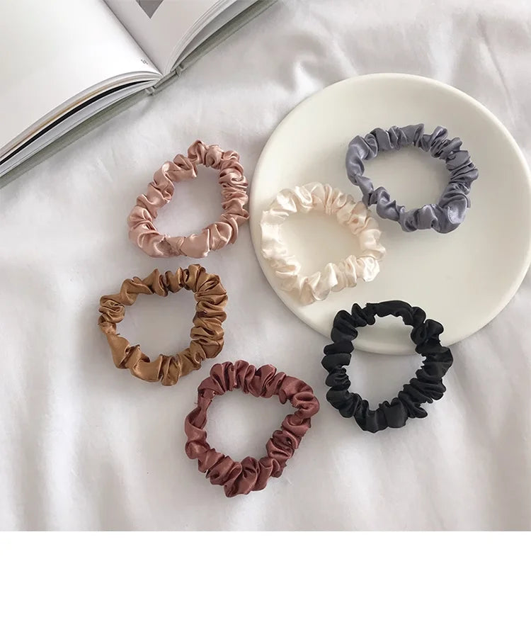 Advanced and Elegant, Minimalist Simulation Silk Hair Loop, Versatile, High-end Tie Hair Rope, High Ponytail Leather Band.